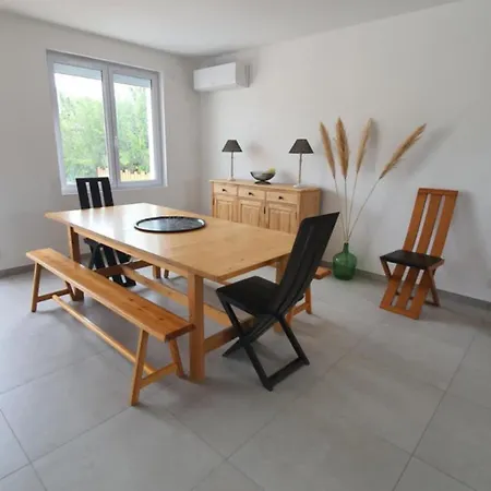 Maison Familiale Avec Piscine Chauffee Jard-sur-Mer
