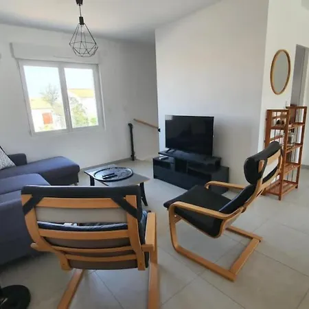 Maison Familiale Avec Piscine Chauffee Hébergement de vacances