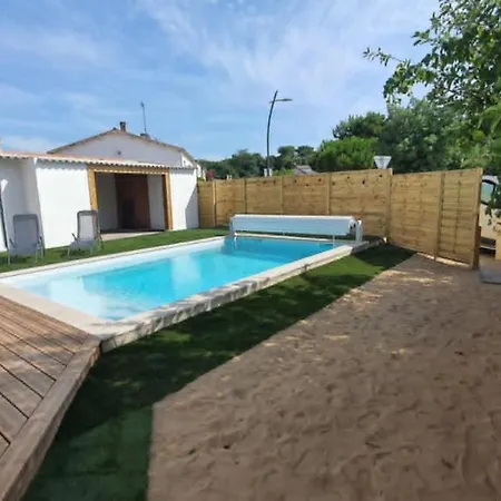 Semesterbostad Maison Familiale Avec Piscine Chauffee *